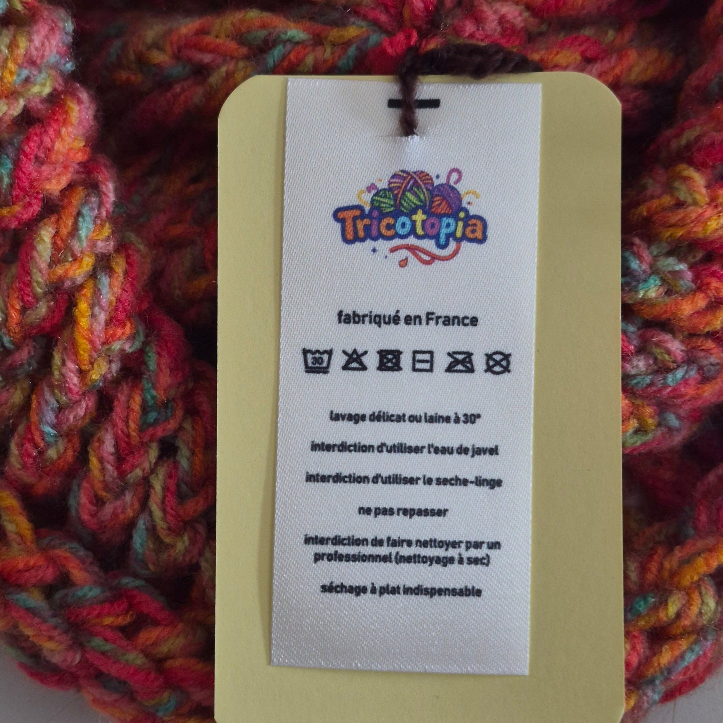 bonnet tricoté coloré - maille moelleuse