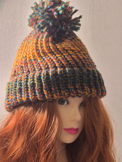 Bonnet multicolore arc en ciel