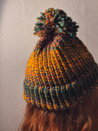 Bonnet multicolore arc en ciel